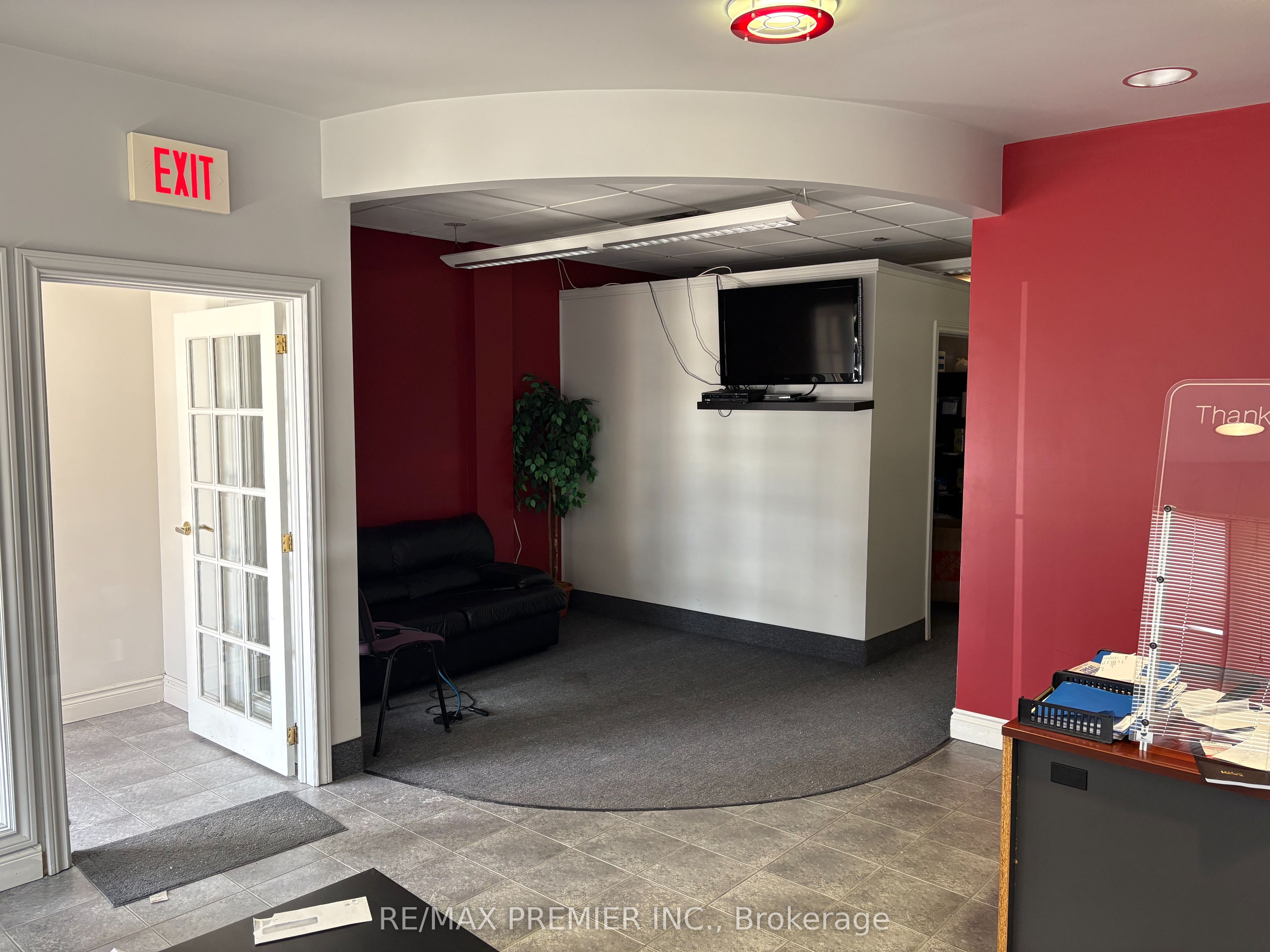 4140 Steeles Avenue W, #5