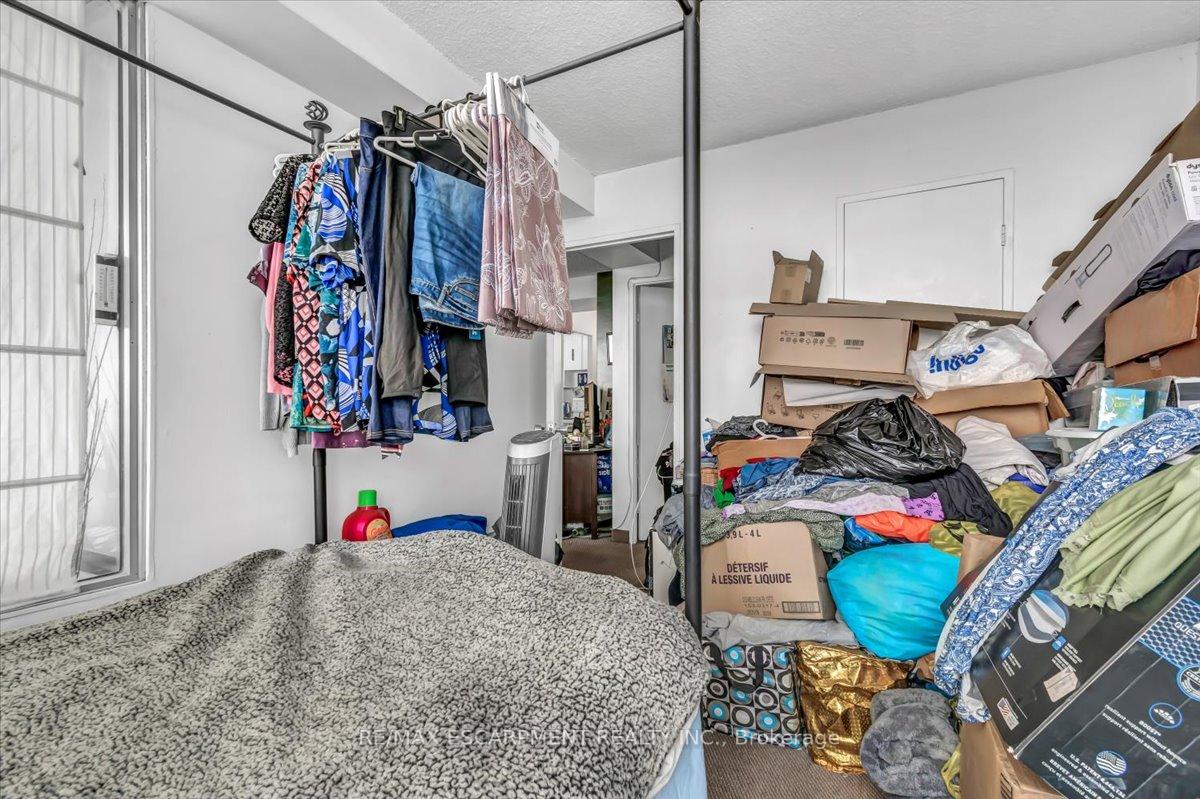 1 Bedroom Condo at 150 CHARLTON,  Hamilton For sale