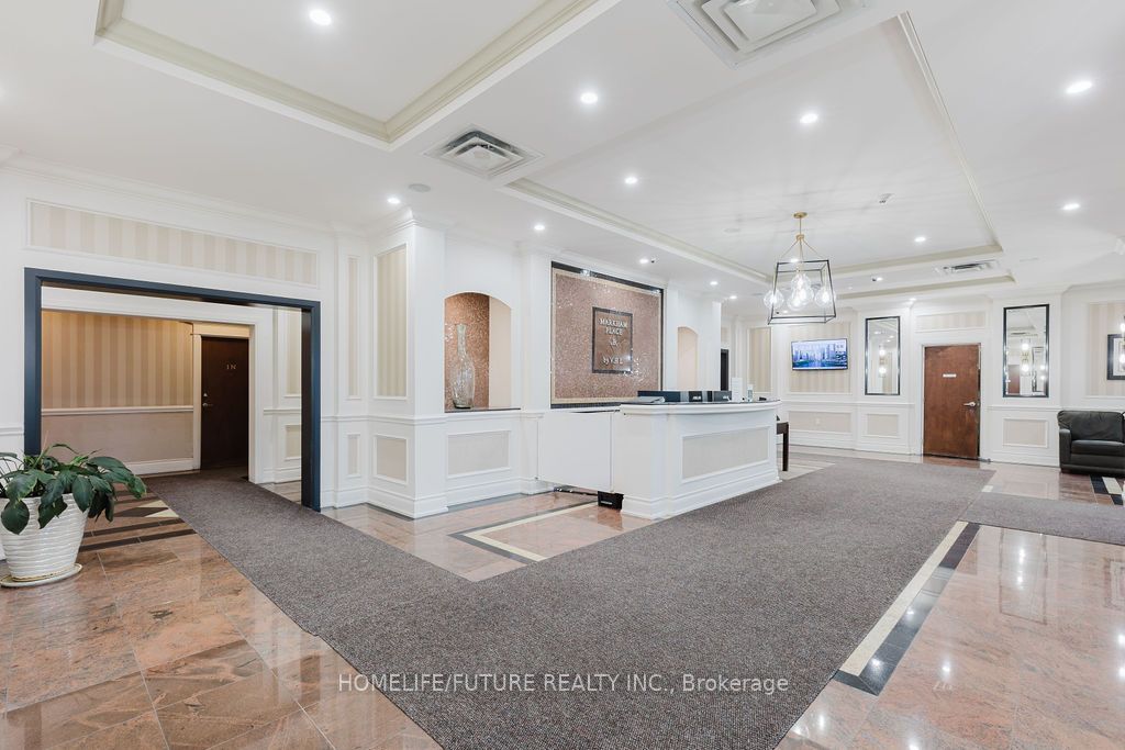 6 Rosebank Drive, #16G