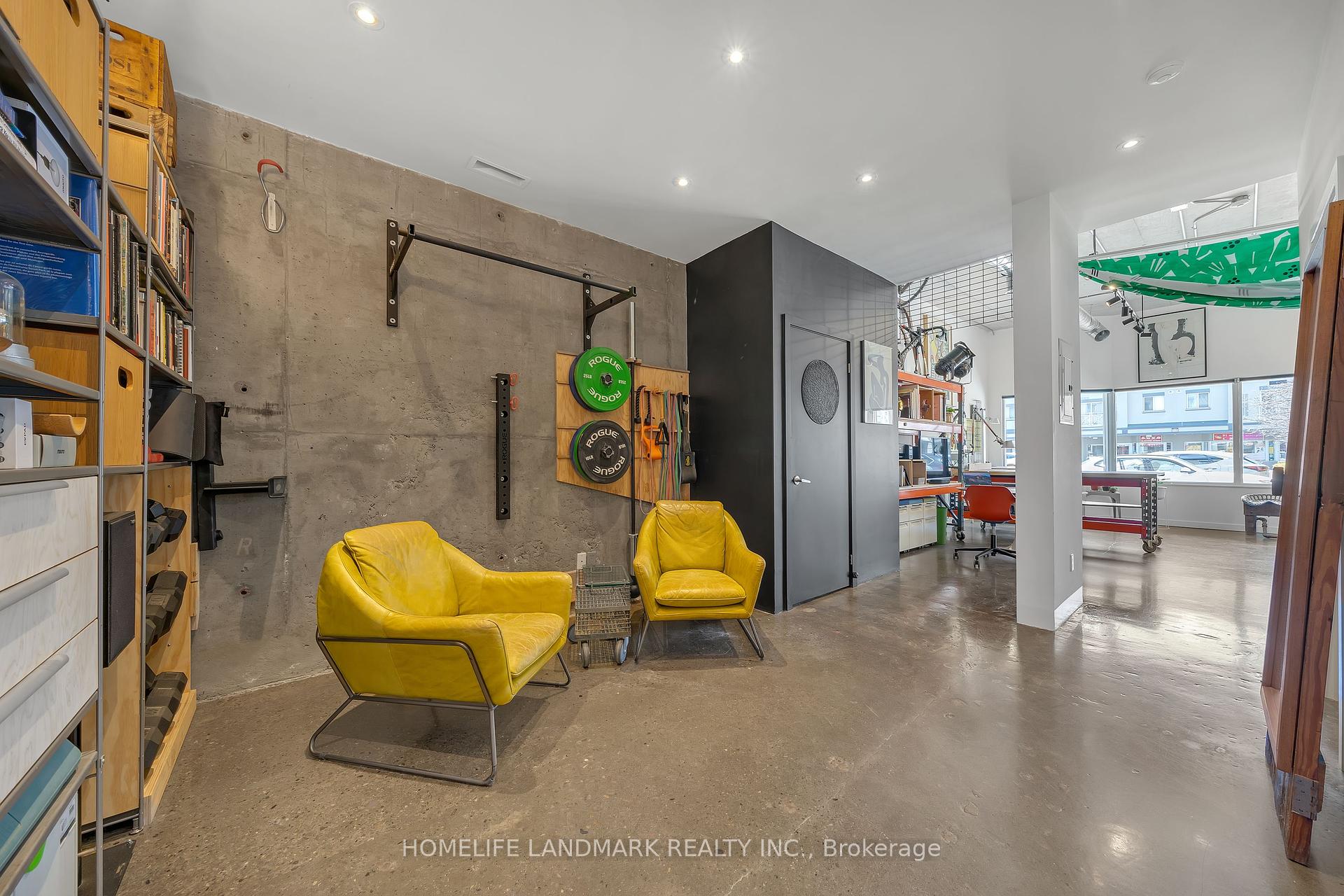 2 Bedrooms Condo at 2351 Kennedy,  Toronto For sale