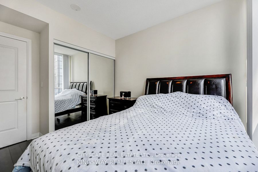 5025 Four Springs Avenue #2205, Mississauga Hurontario