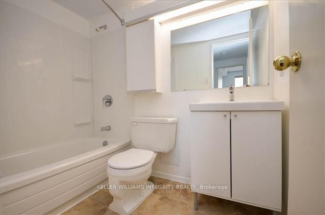 1380 Prince of Wales Drive N, #202