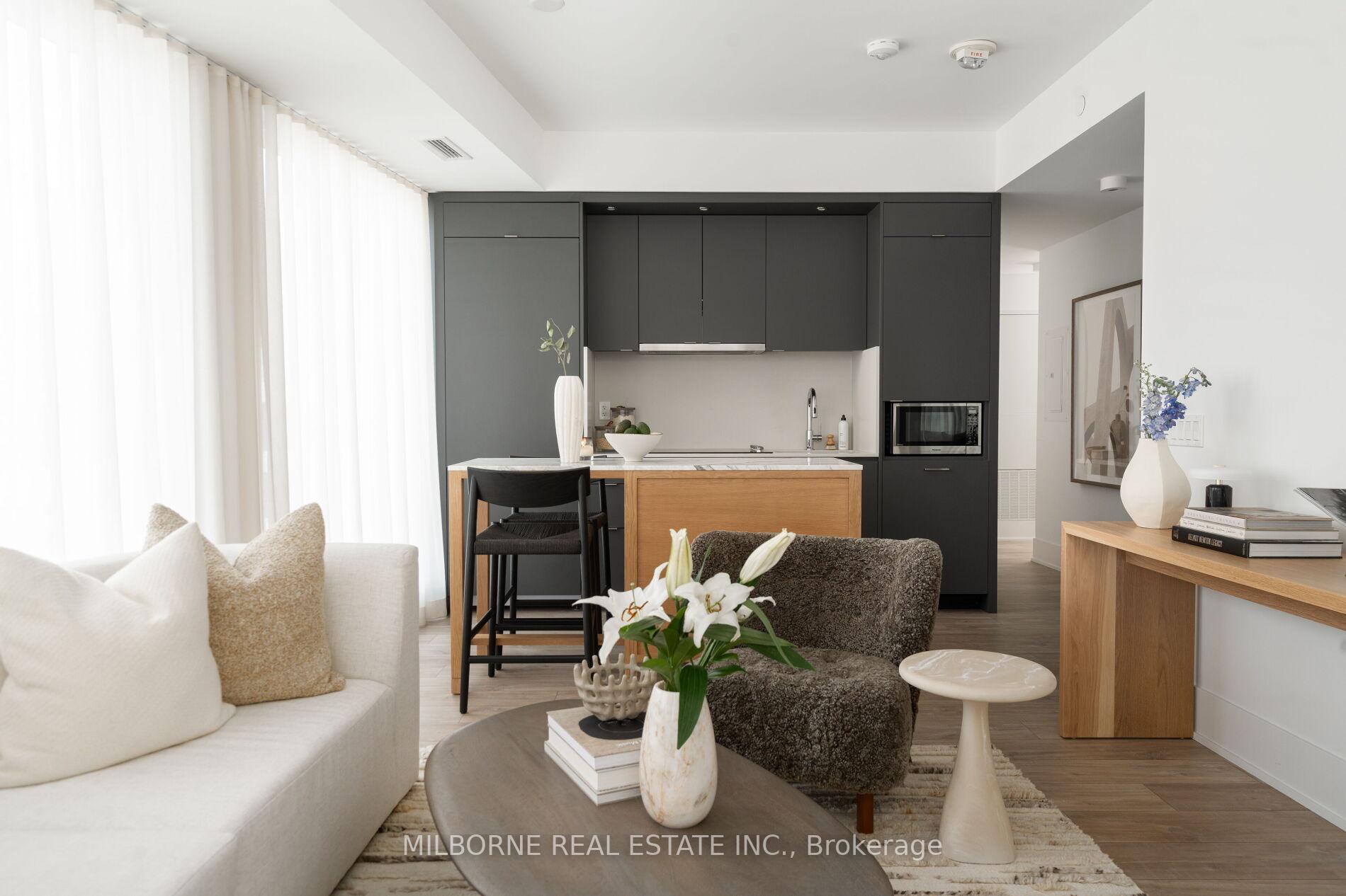 2 Bedrooms Condo at 470 Front St W, Toronto For sale