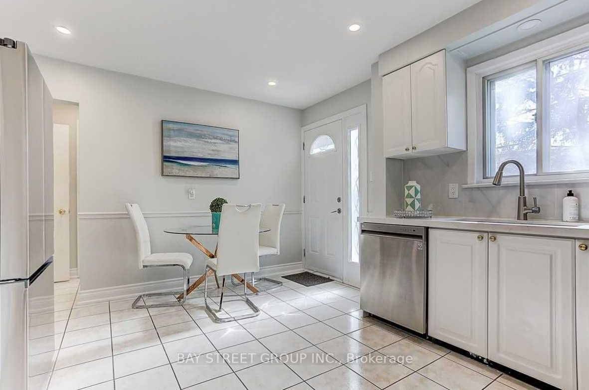 9 Seaburn Place, #Upper