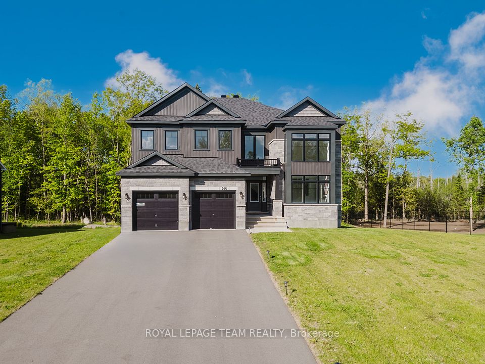 260 Antler Court, Mississippi Mills, ON K0A 1A0