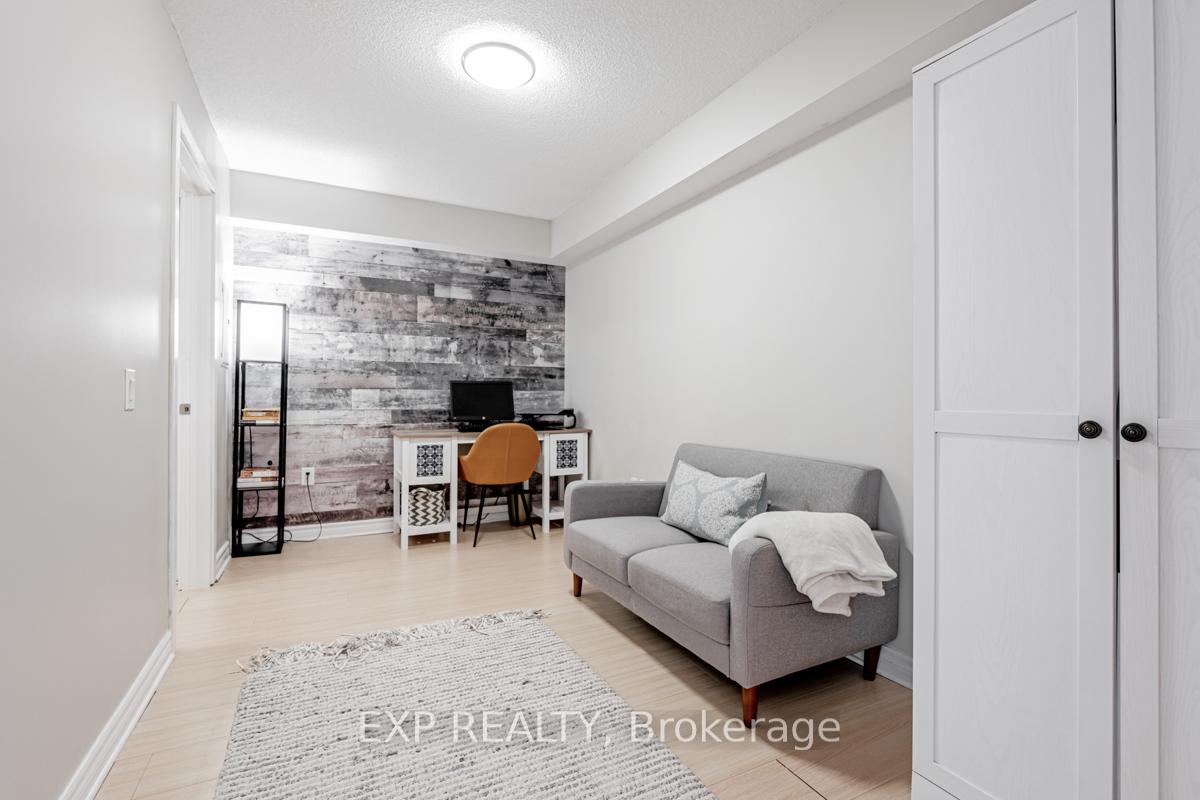 2 Bedrooms Condo at 85 Queens Wharf, Toronto For sale