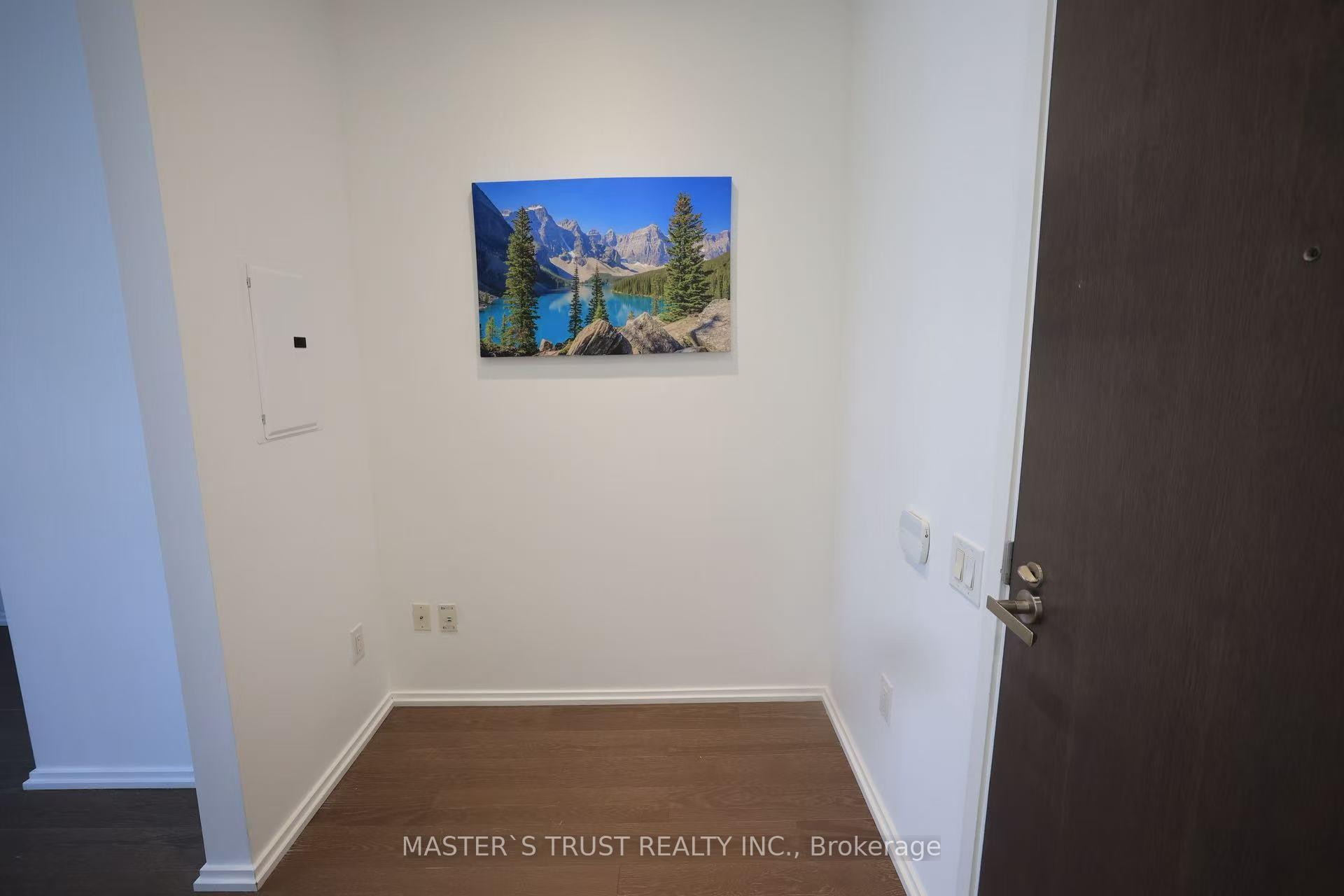 2 Bedrooms Condo at 45 Charles, Toronto For sale