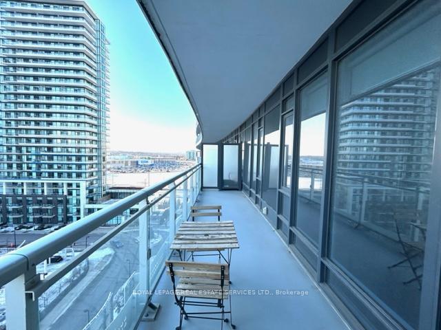 2 Bedrooms Condo at 2520 Eglinton, Mississauga For sale