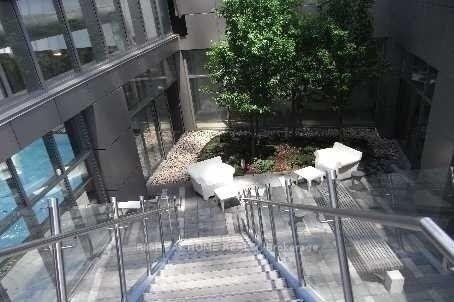 2 Bedrooms Condo at 38 Grenville,  Toronto For sale