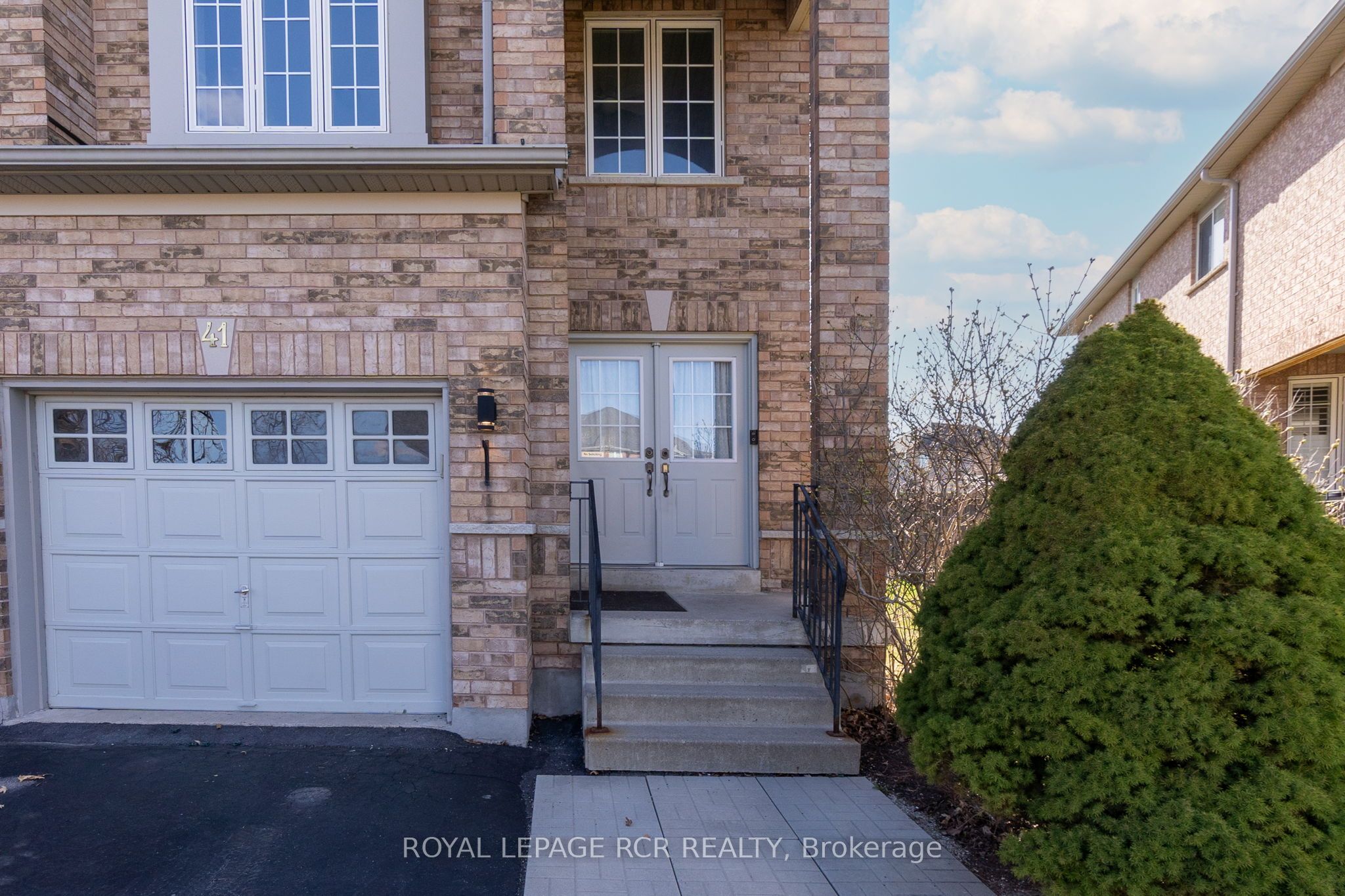 41 Ironhorse Crescent, Caledon, ON L7E 2K6