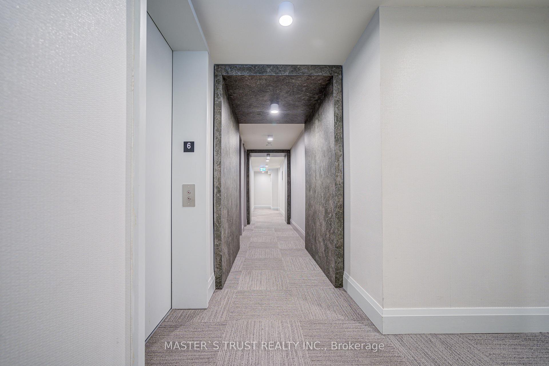 1 Bedroom Condo at 188 Cumberland, Toronto For sale