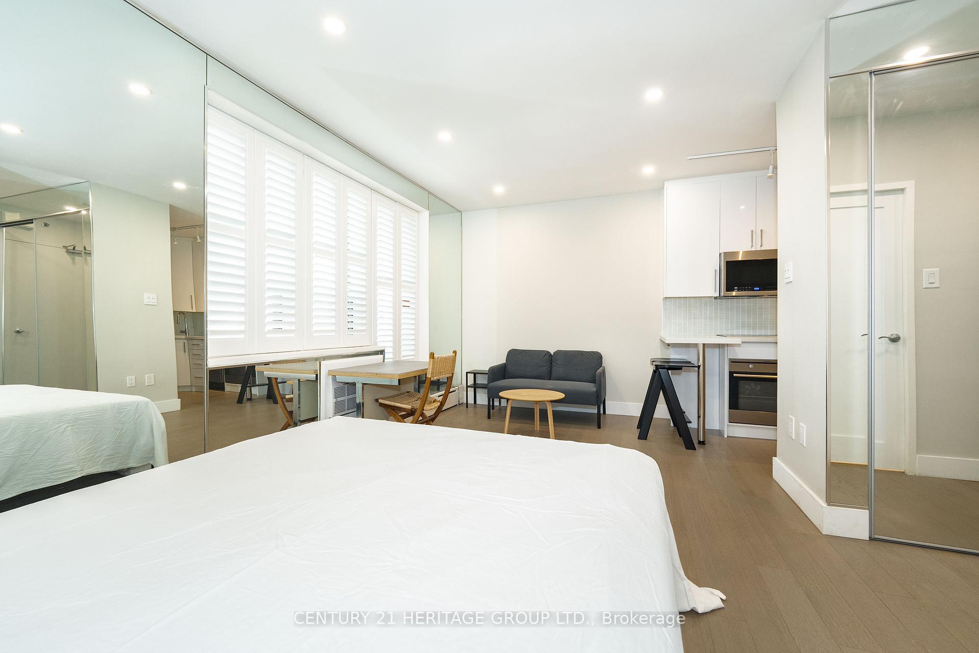 Co-op at 78 Warren, Toronto For sale