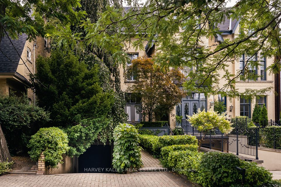 37 Heath Street W