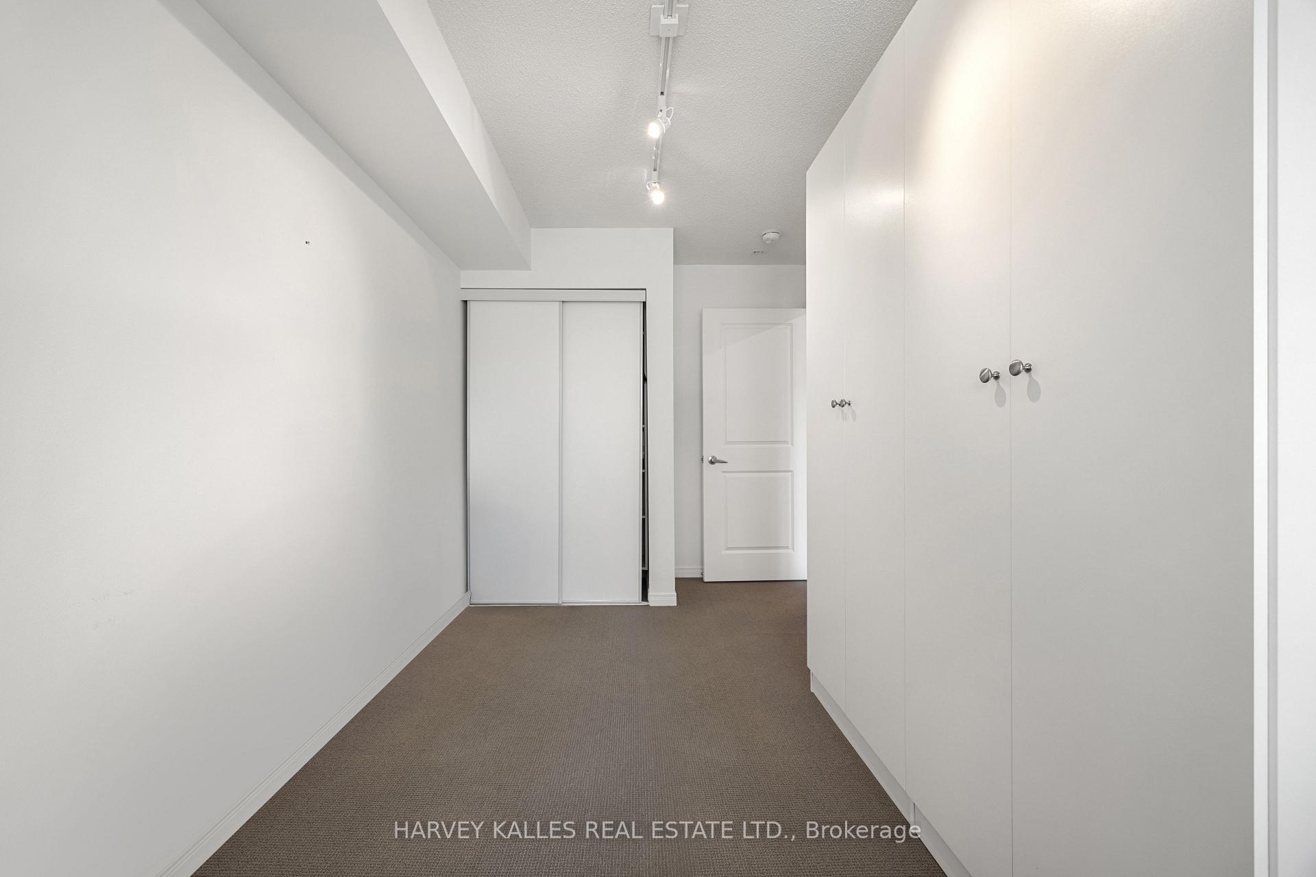 260 Merton Street 601