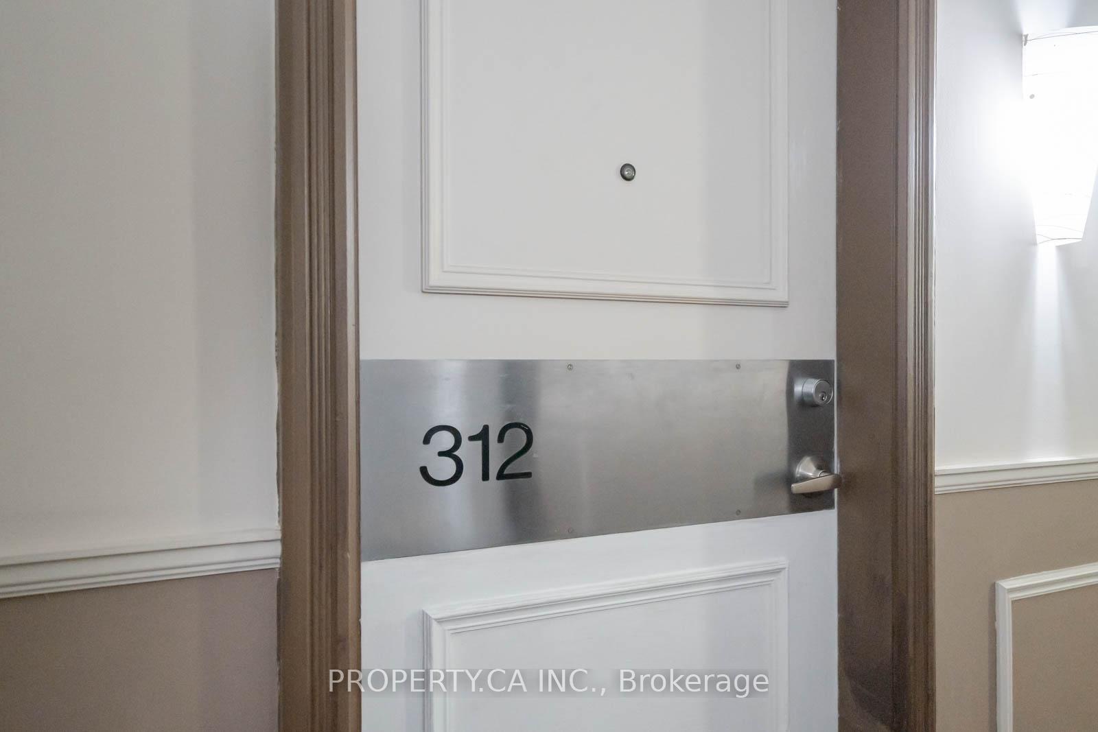 1 Bedroom Condo at 7 Bishop, Toronto For sale