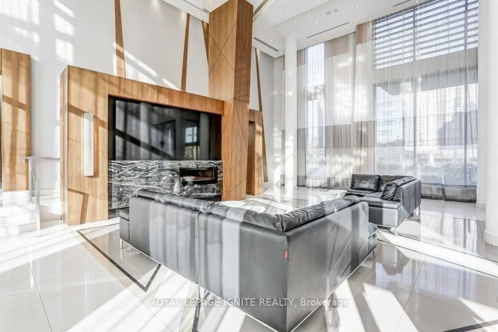 75 Eglinton Avenue W, #1107