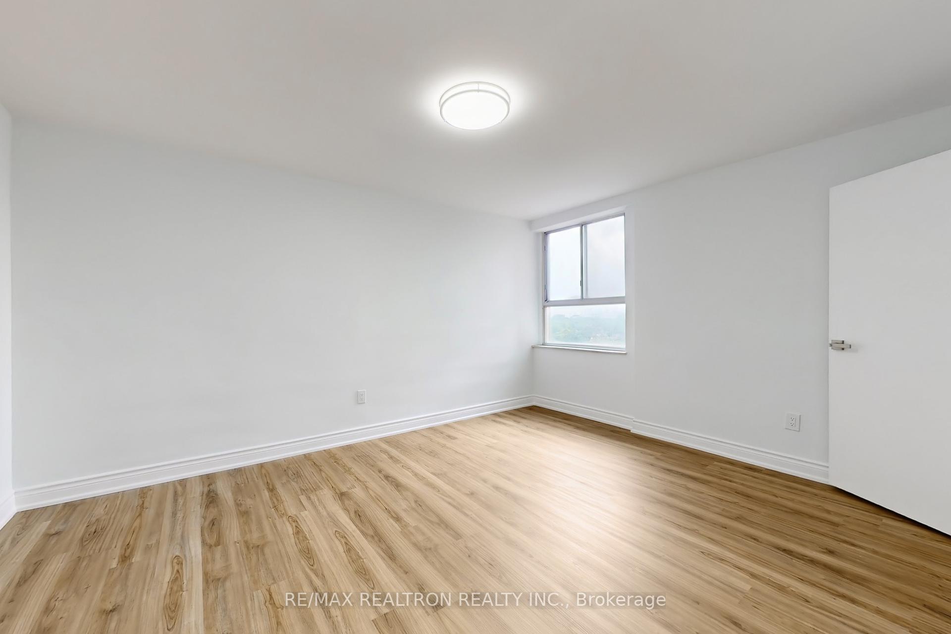 3 Bedrooms Condo at 1 Massey, Toronto For sale