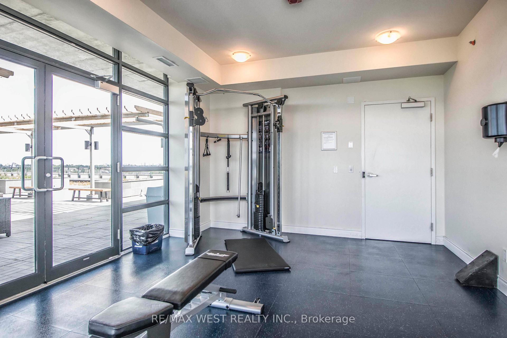 2 Bedrooms Condo at 2522 Keele, Toronto For sale