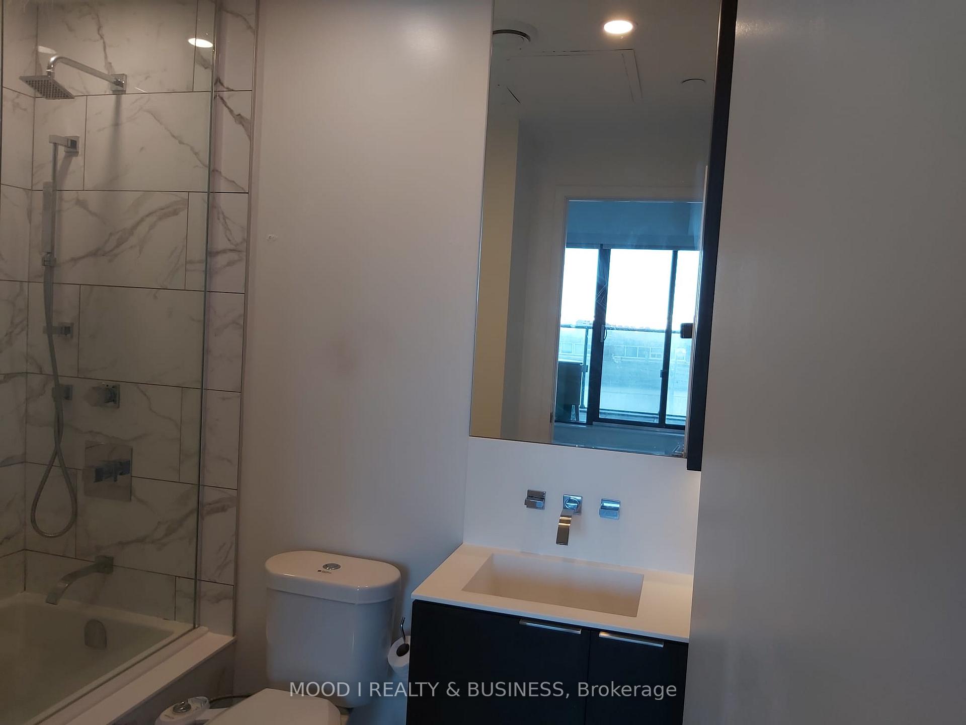 3 Bedrooms Condo at 12 Bonnycastle, Toronto For sale