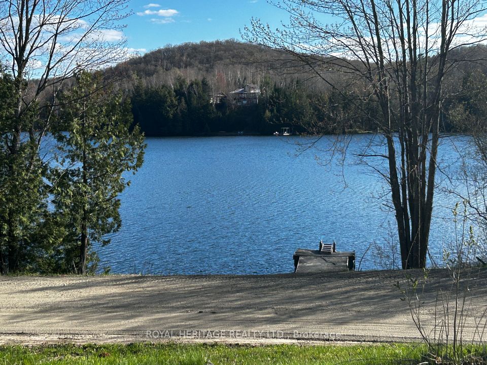 256 Trout Lake