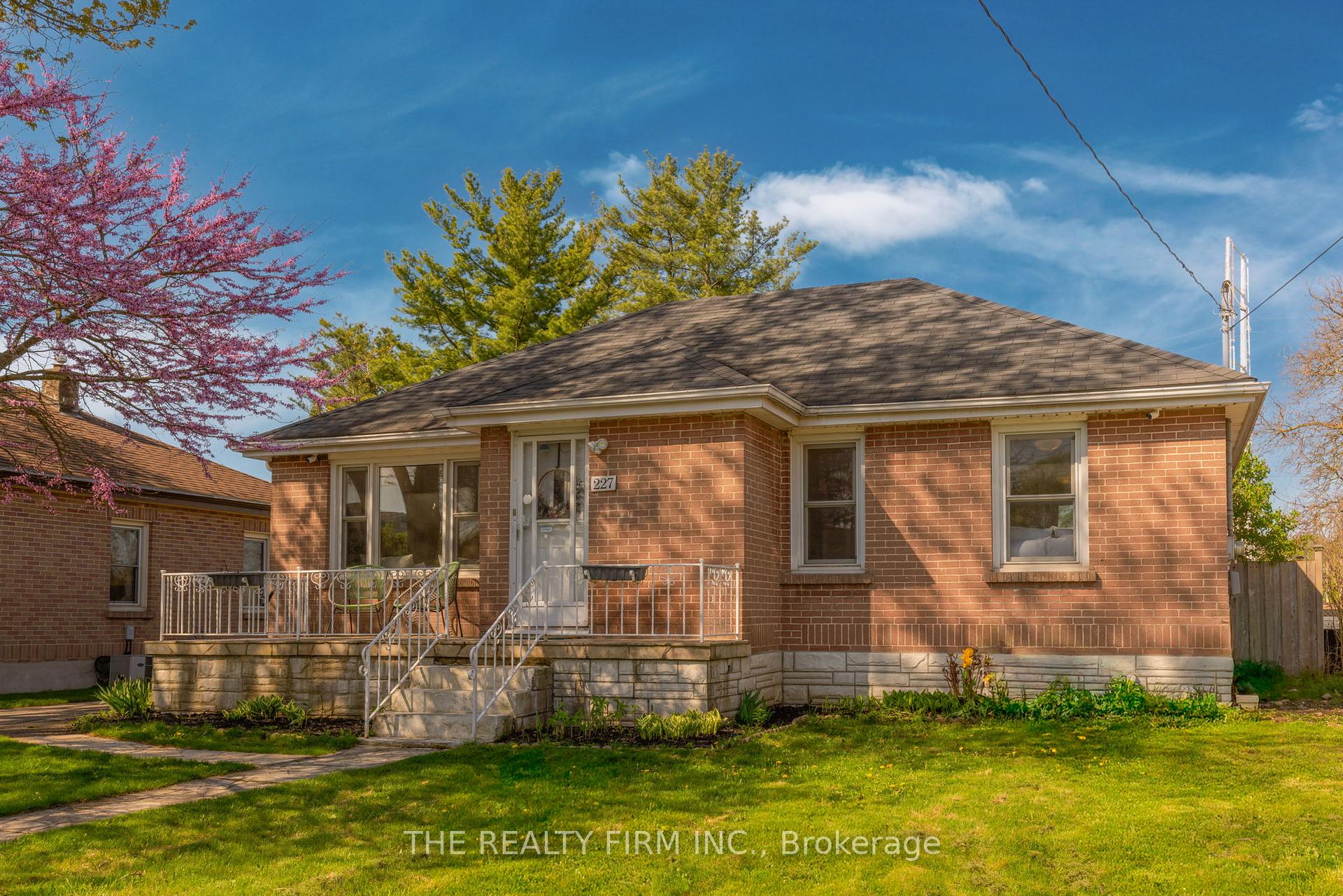 227 Vancouver Street, London East, ON N5W 4R9