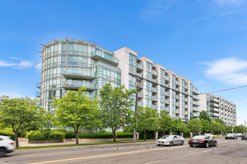 3830 Bathurst