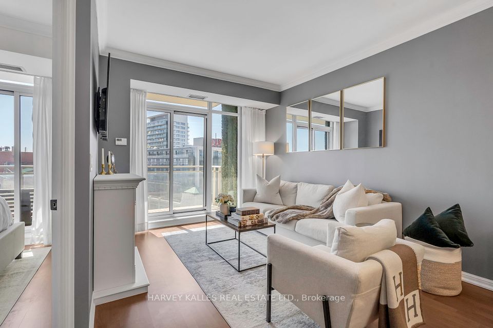21 Grand Magazine Street 1402