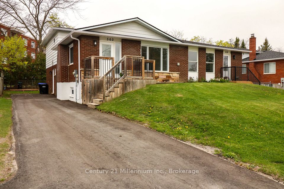 560 Spruce