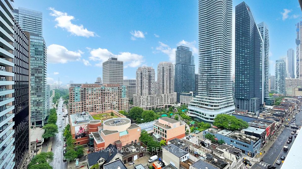 501 Yonge