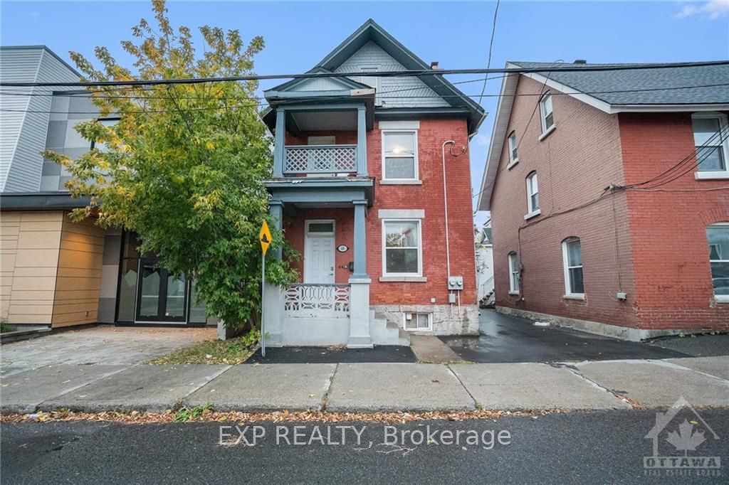 48 BELL Street, WestCentreTown, ON K1R 7C7