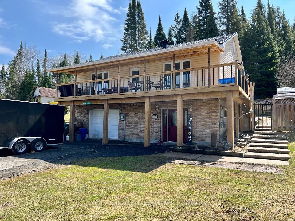 17 Cameron Street, Burk's Falls, ON P0A 1C0