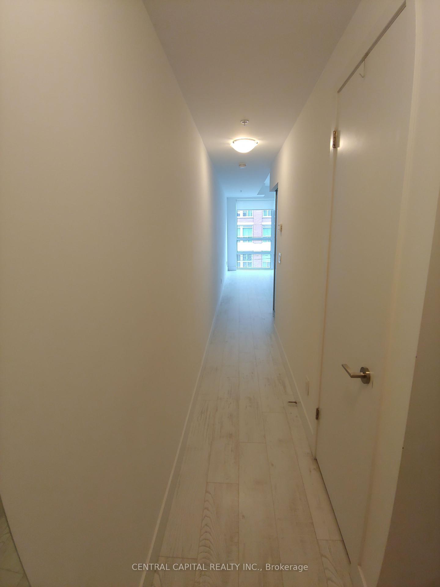 1 Bedroom Condo at 39 Sherbourne,  Toronto For sale