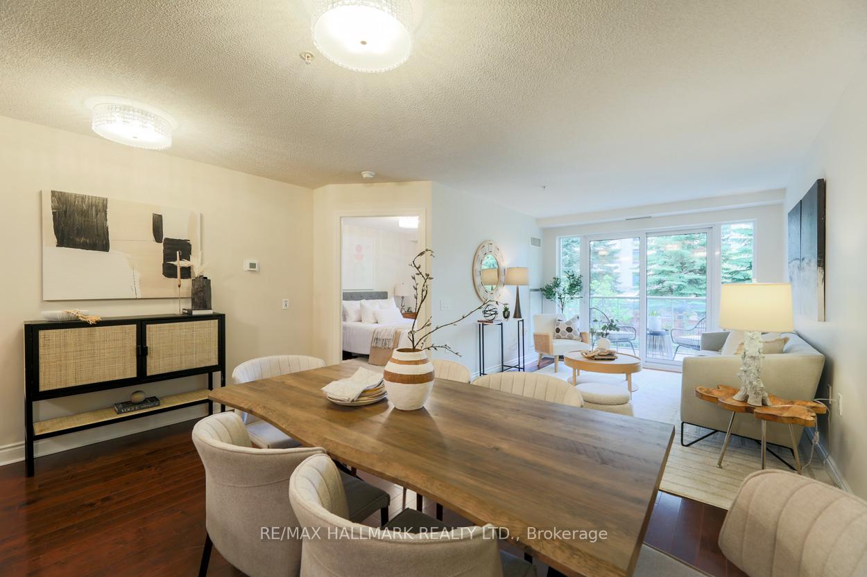 1 Bedroom Condo at 12 Rean, Toronto For sale