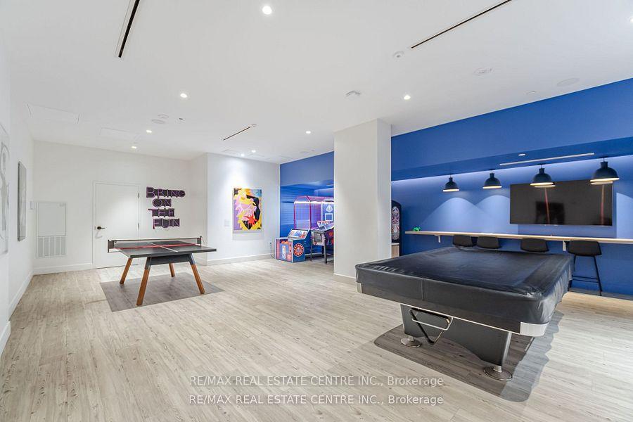 2 Bedrooms Condo at 130 River, Toronto For sale