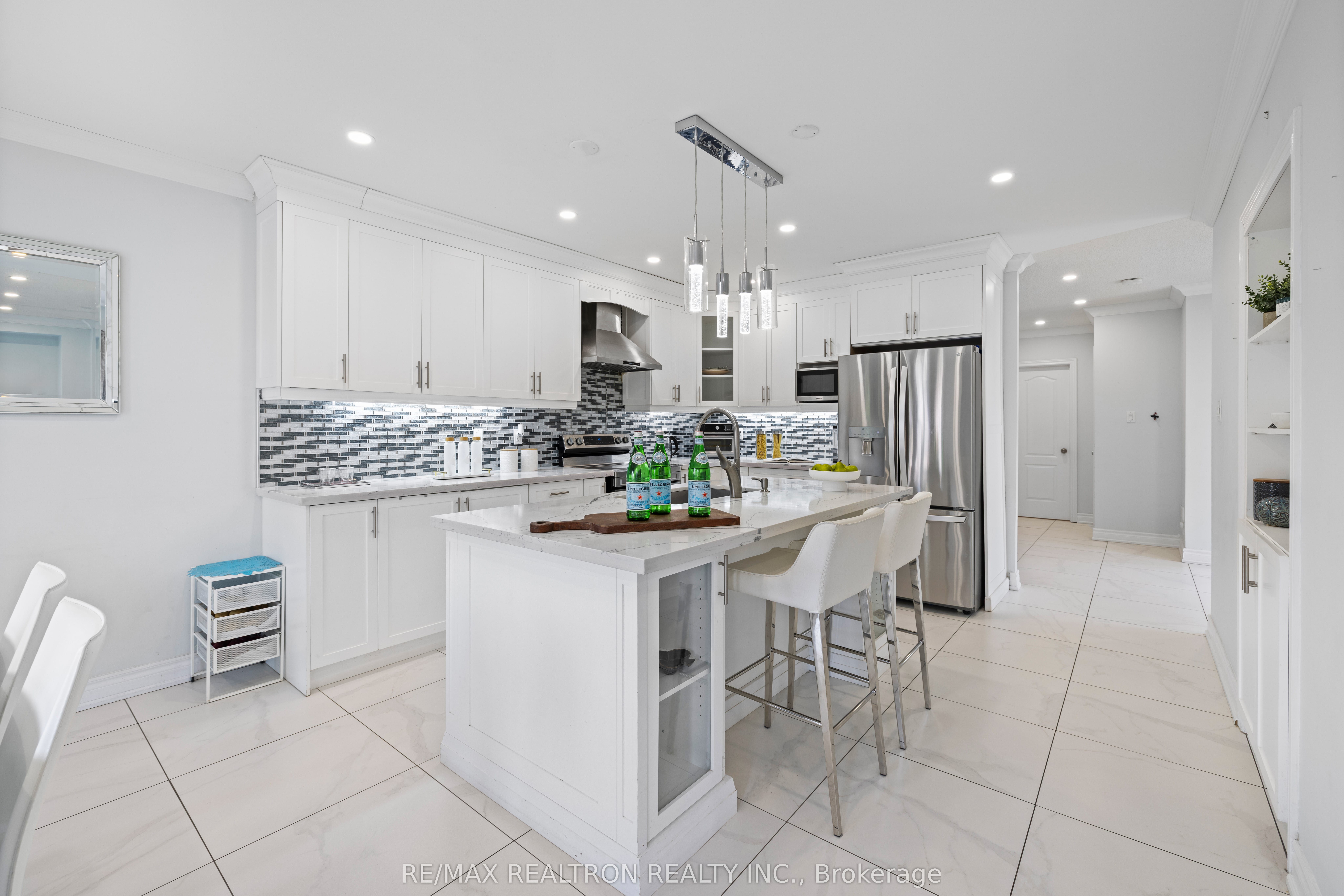 1 Emily Court
