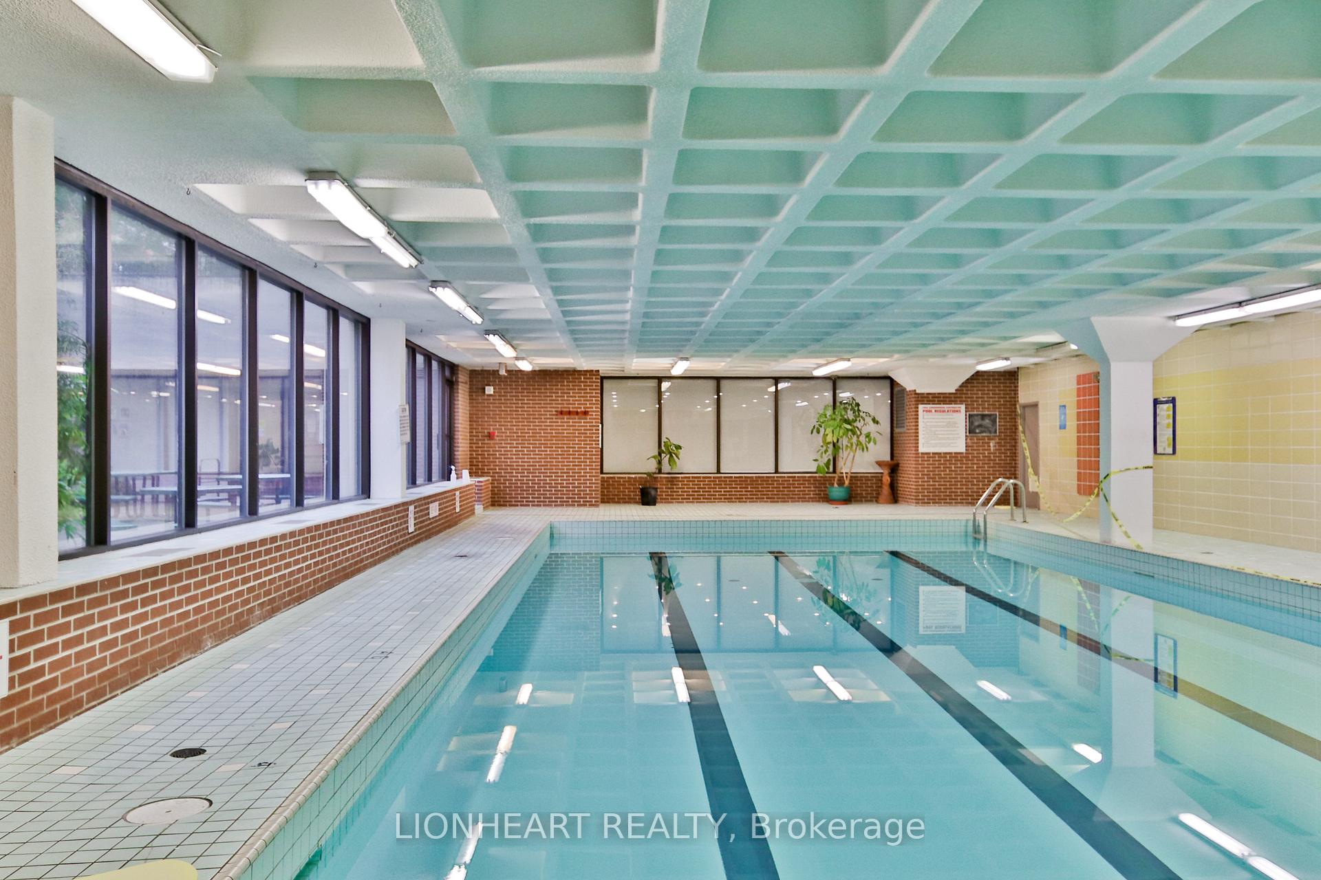 Condo at 40 Homewood, Toronto For sale