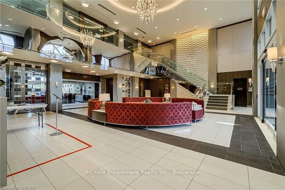 undefined ; MLS ID: W12106751