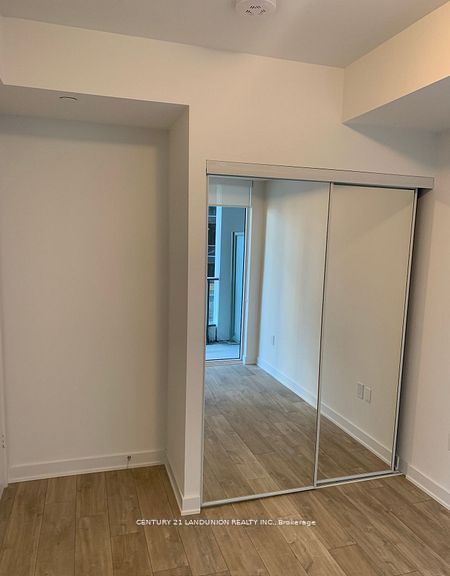 121 Lower Sherbourne Street, #644 SW
