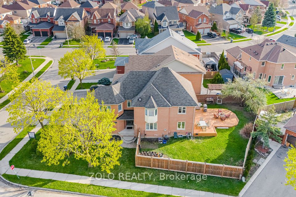 139 Shady Pine