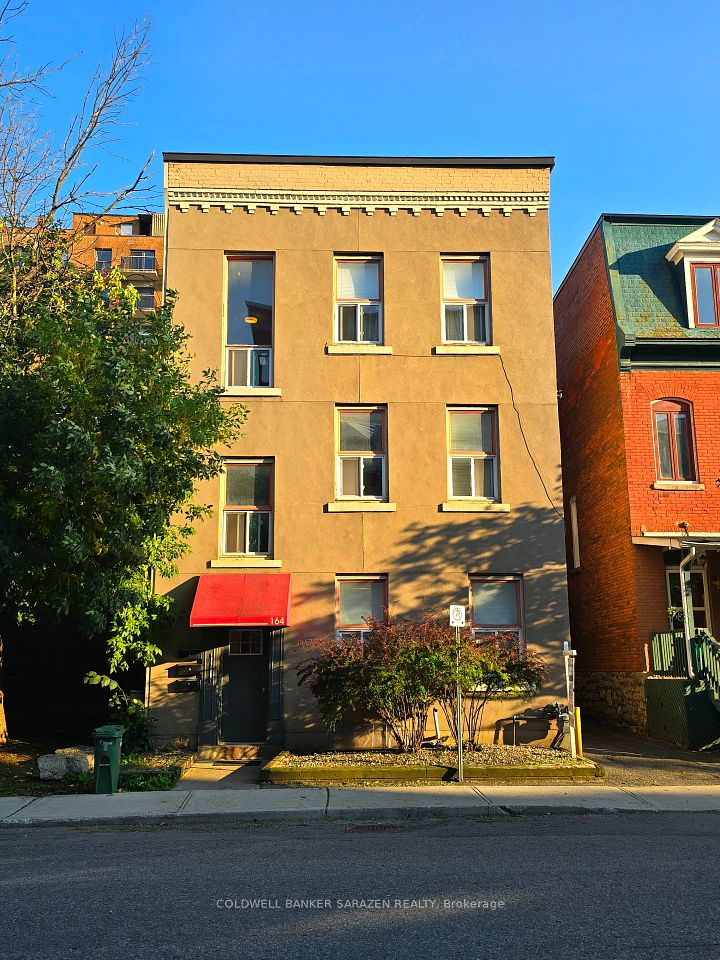 164 Clarence