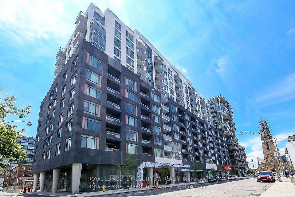 525 Adelaide