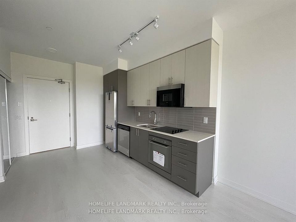 #709 - 415 main Street, Hamilton, ON L8P 1K5
