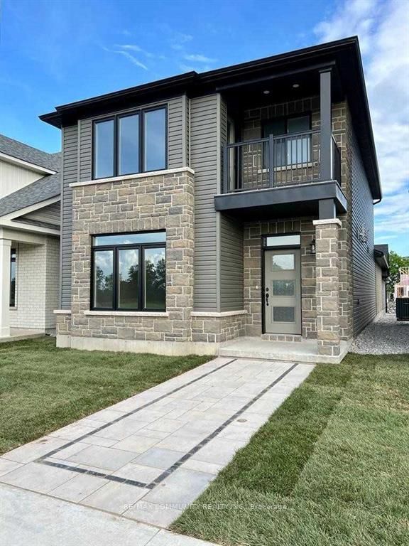 86 Riverstone Way