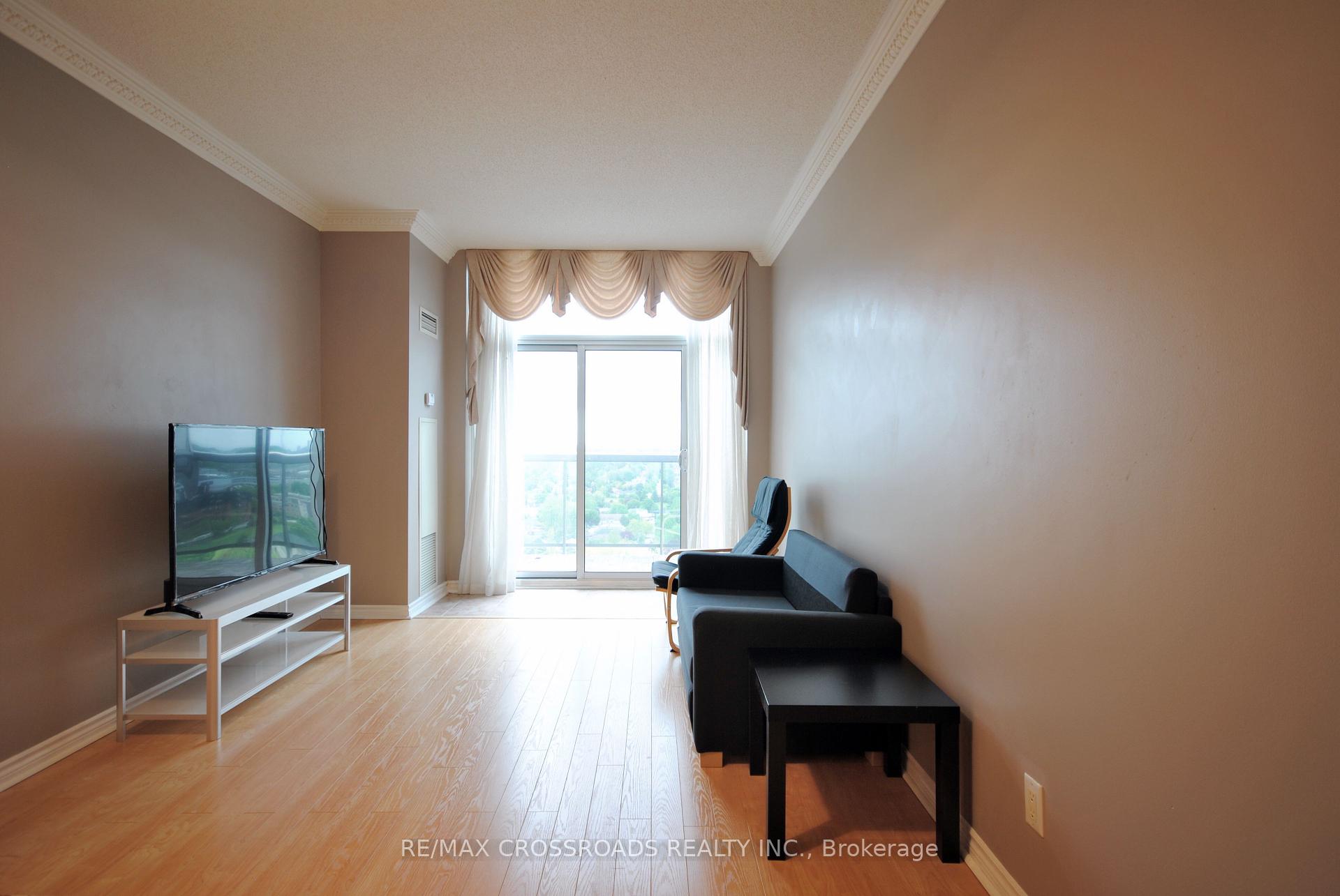 1 Bedroom Condo at 8 Mondeo, Toronto For sale
