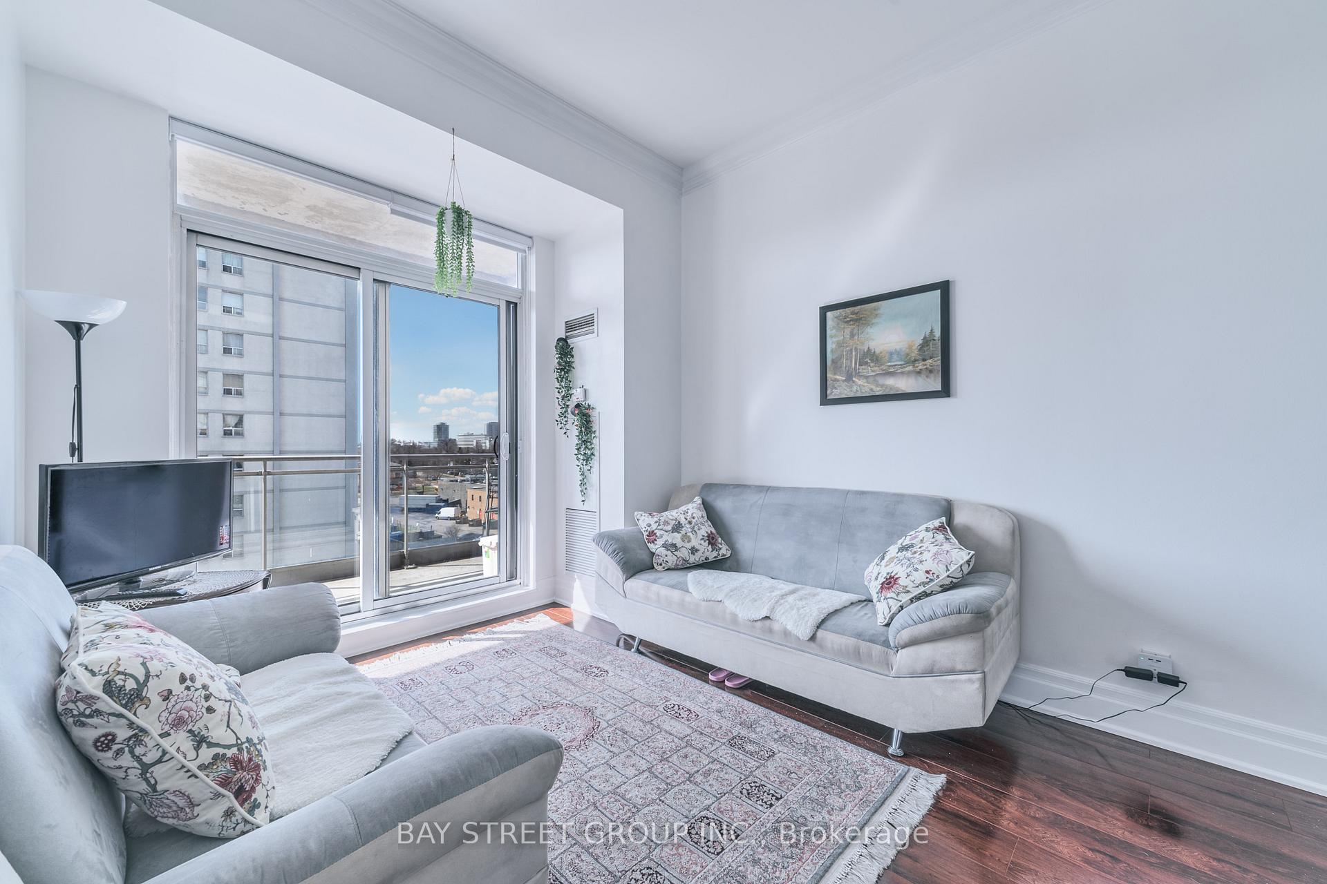 2 Bedrooms Condo at 777 STEELES,  Toronto For sale