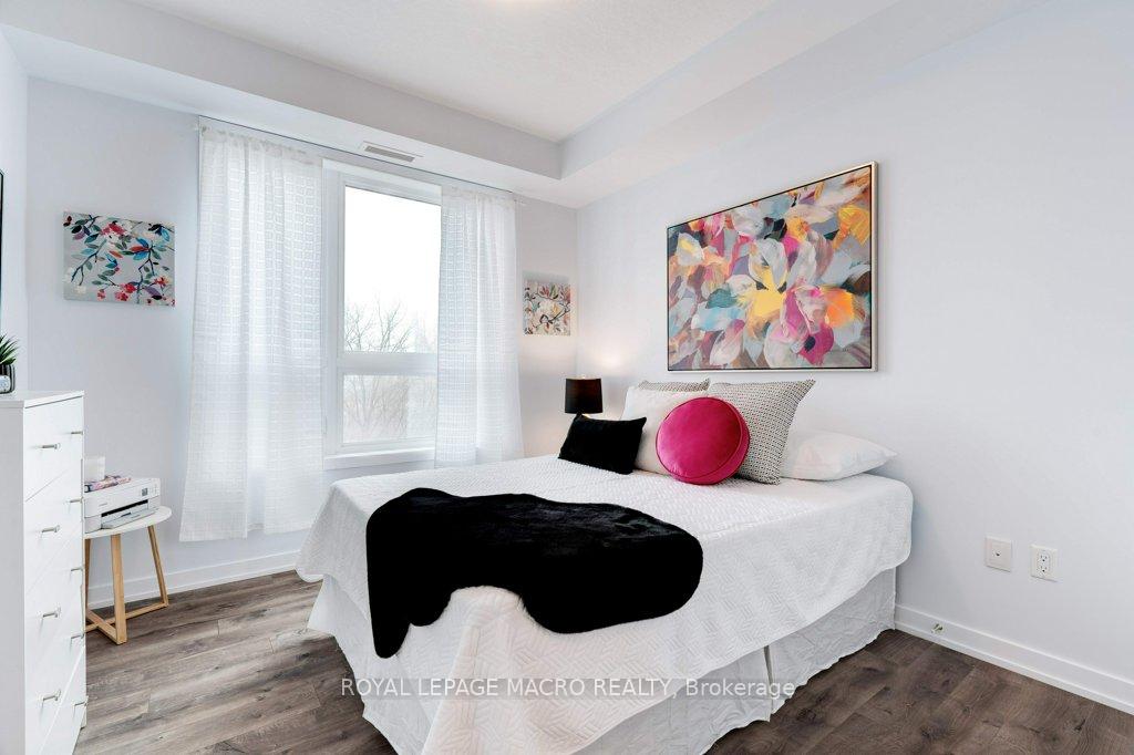 1 Bedroom Condo at 125 Shoreview,  Hamilton For sale