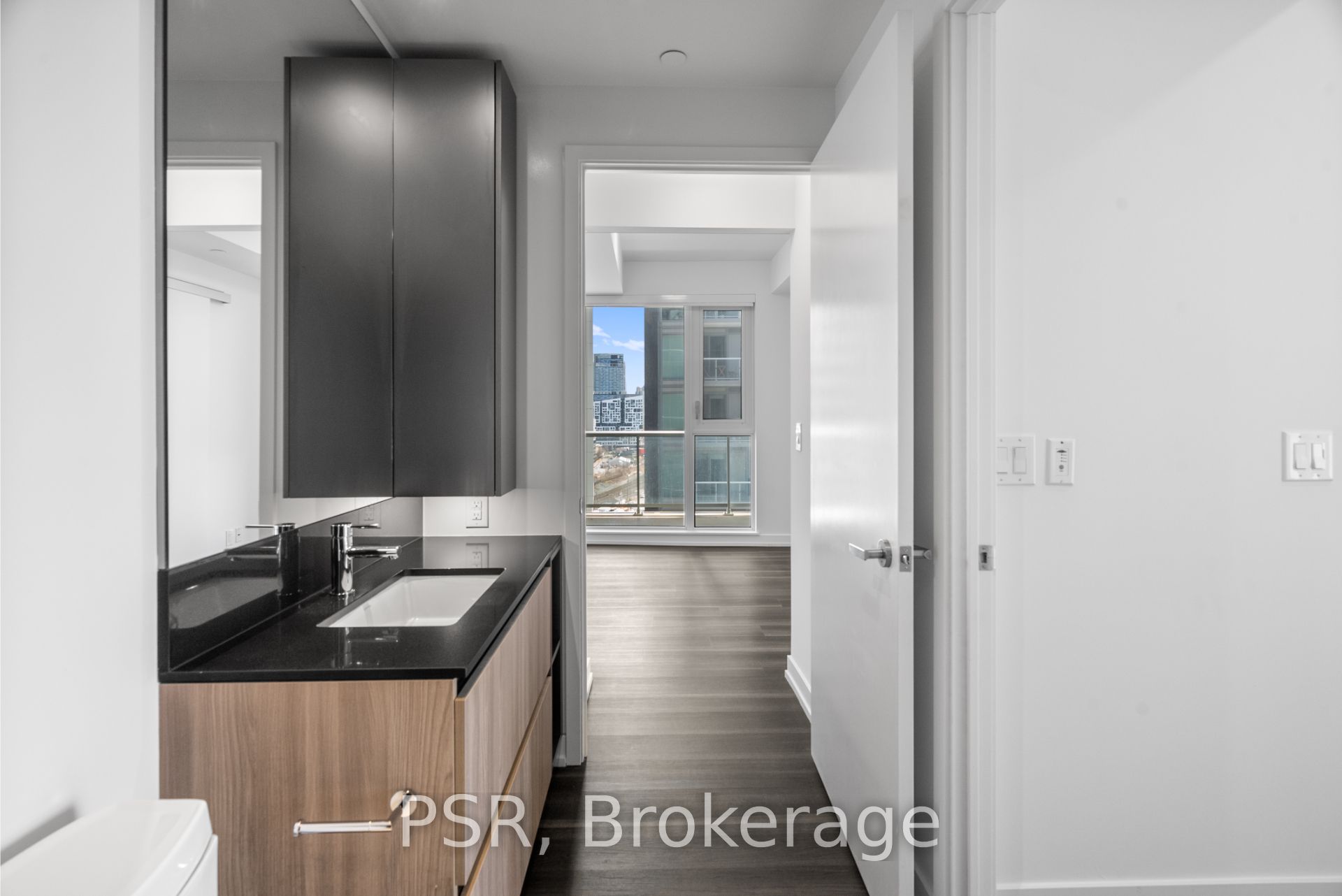 25 Ordnance Street, #1402