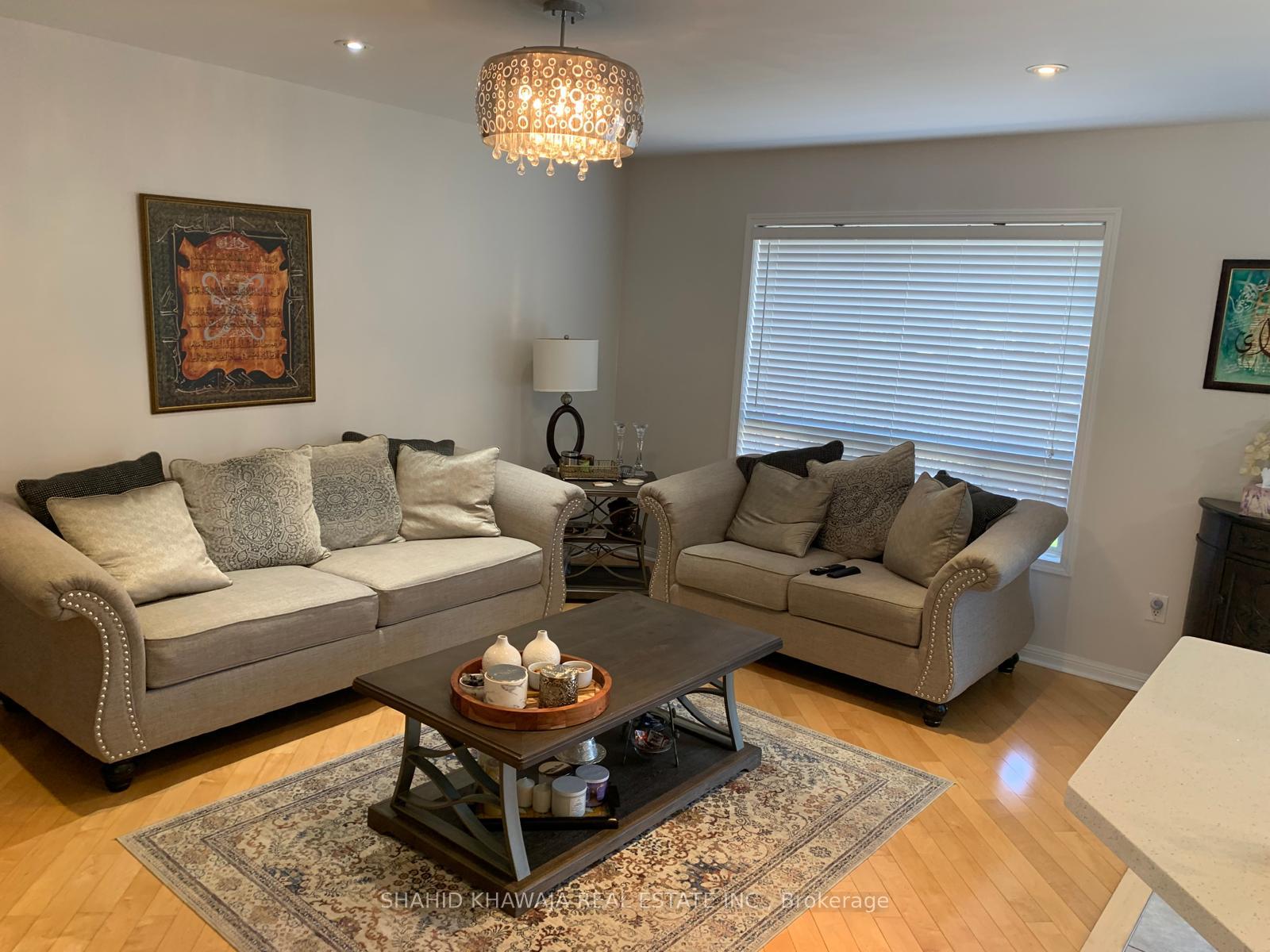 841 Gifford Crescent, Milton, ON L9T 0L2