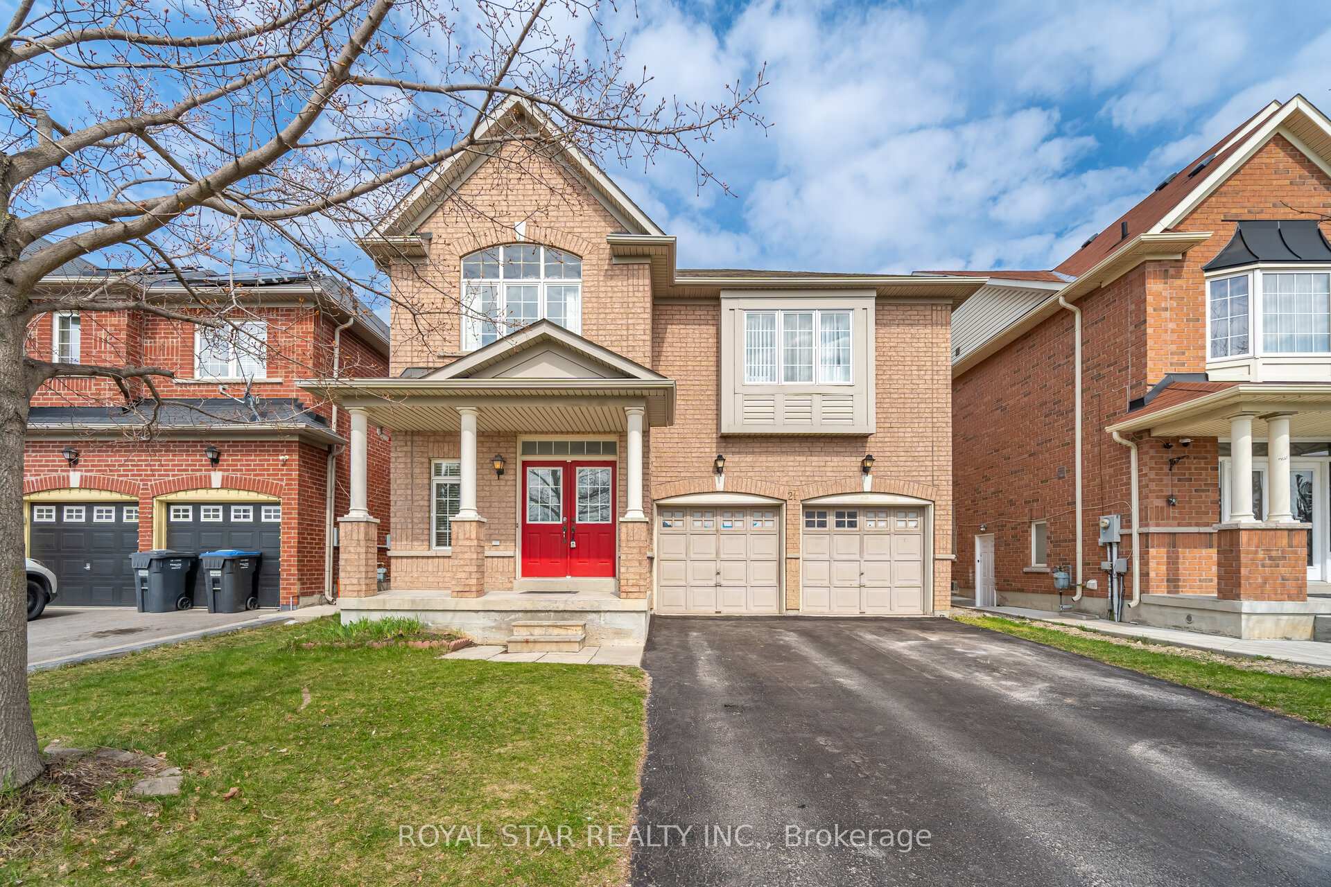 21 Baylawn Circle, Brampton, ON L6P 2M6