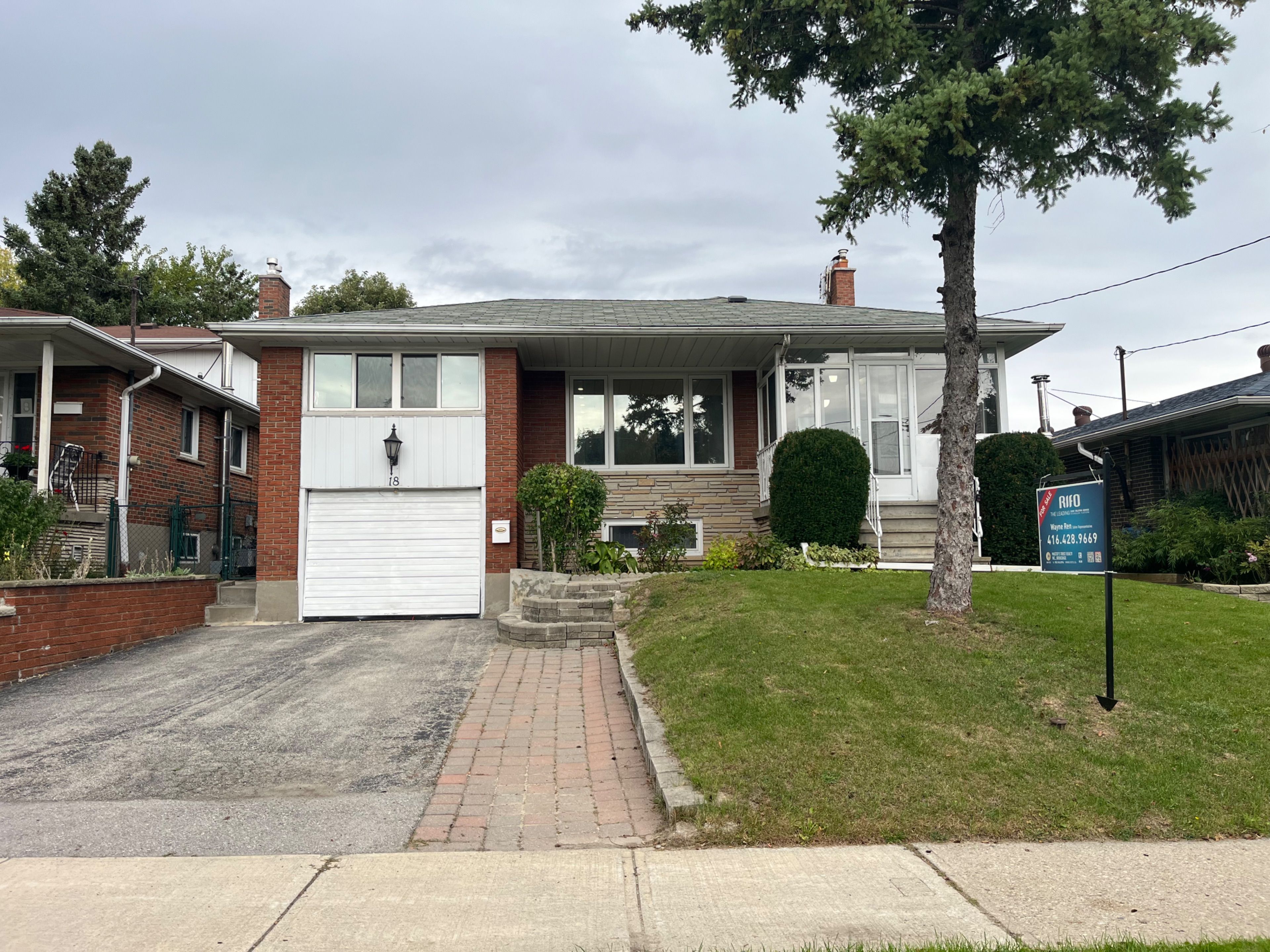 18 Allanford Road Toronto E05 Ontario M1T 2N1